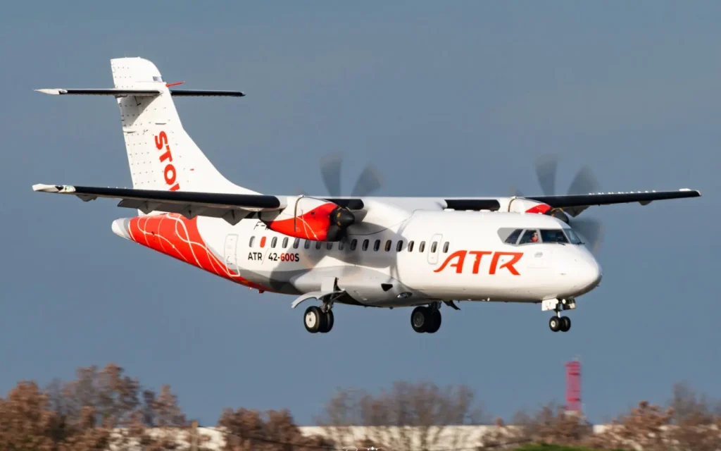ATR 42-600S (STOL)
